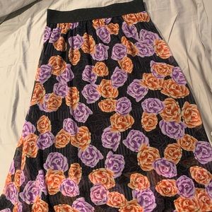 Beautiful Lularoe Lola